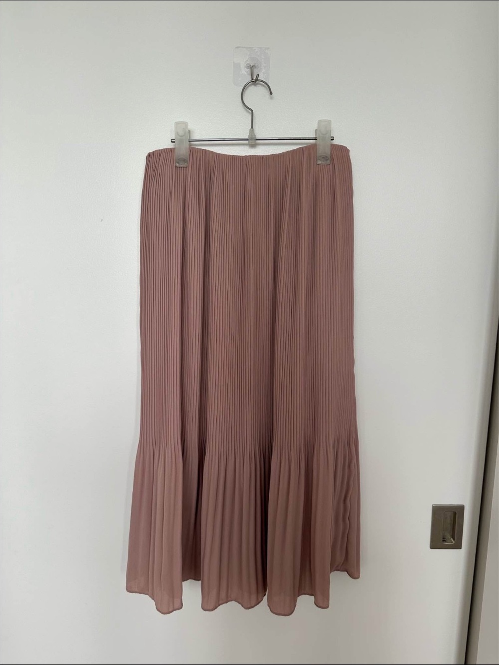 OAK + FORT Pleated Midi Skirt in Dusty Rose